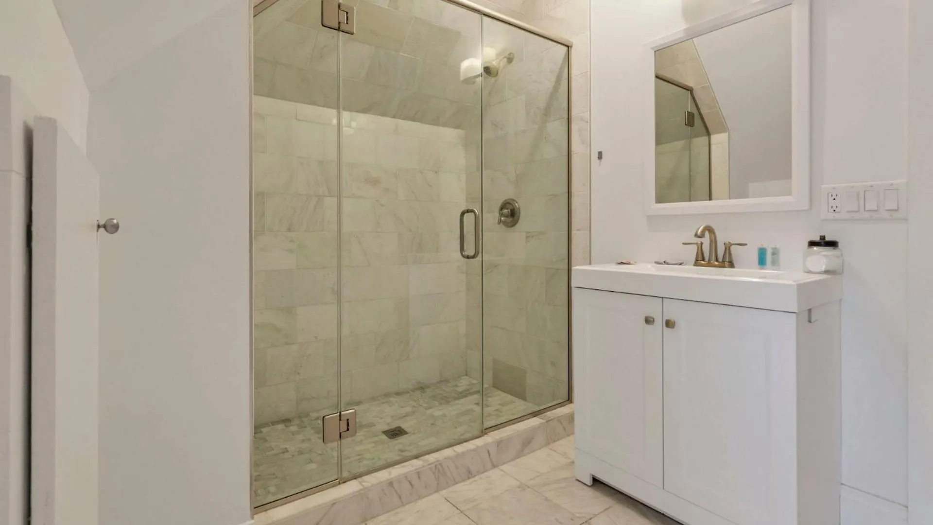 Prázdninový dům 4 Bed Townhome Near Goodale Park Columbus