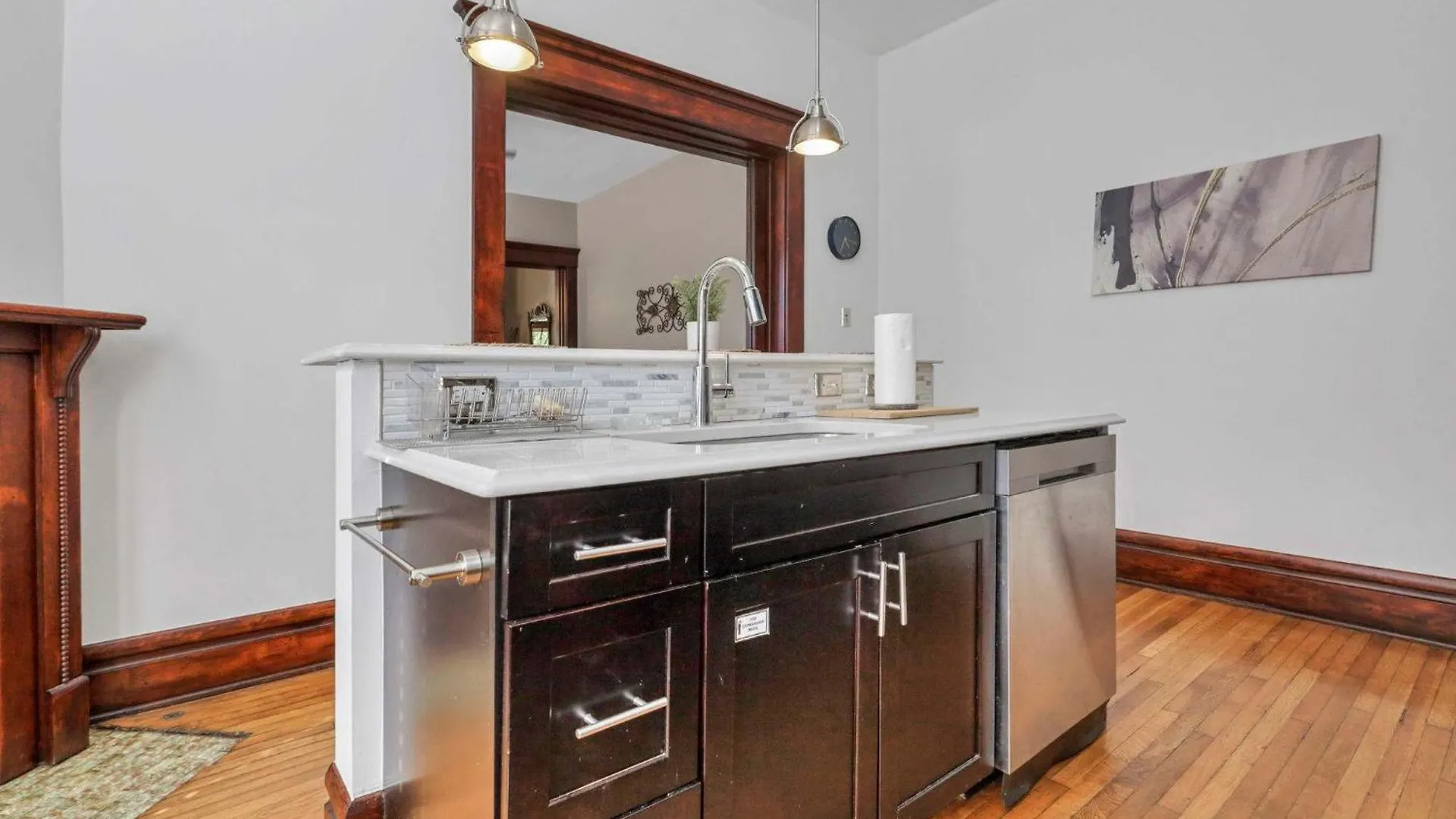 4 Bed Townhome Near Goodale Park Columbus