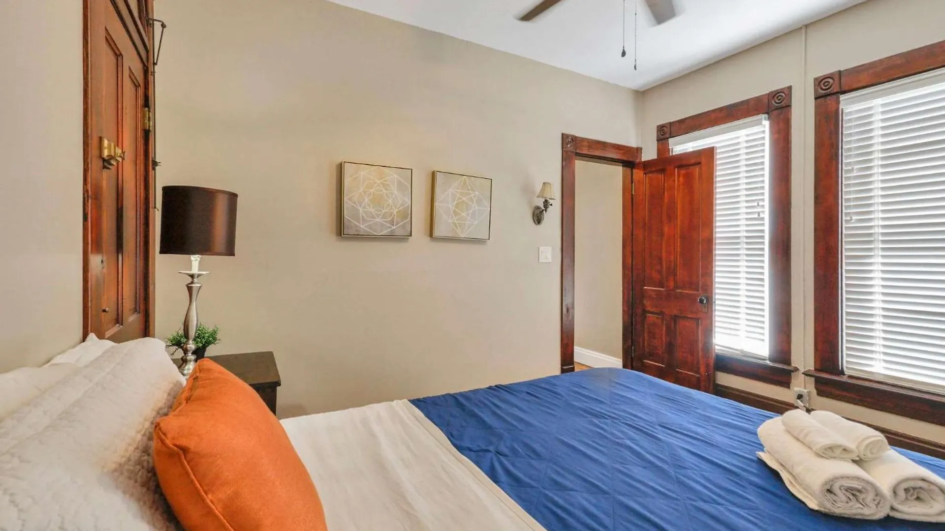 4 Bed Townhome Near Goodale Park Columbus Prázdninový dům