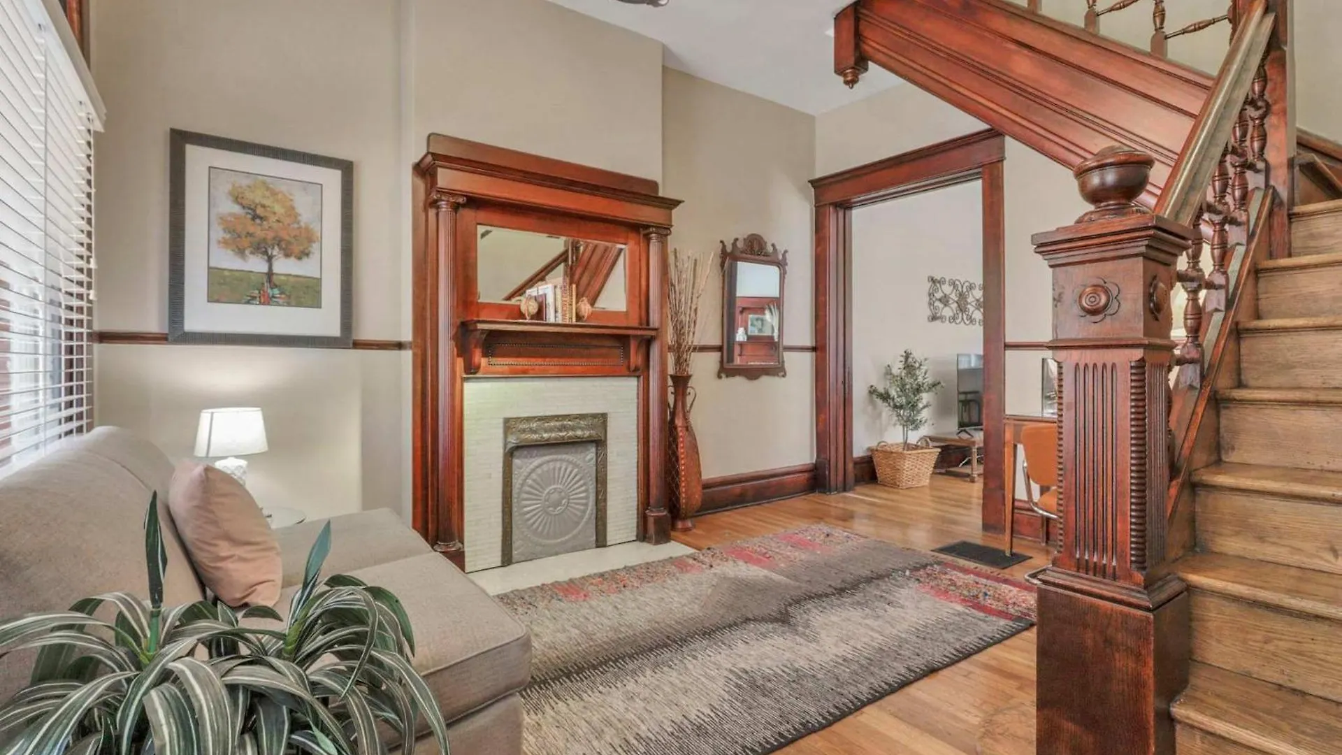 4 Bed Townhome Near Goodale Park Columbus Prázdninový dům